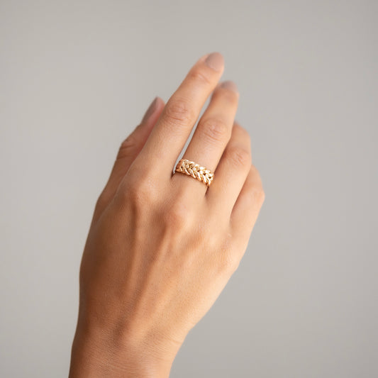 Eternal Knot Keeper Ring
