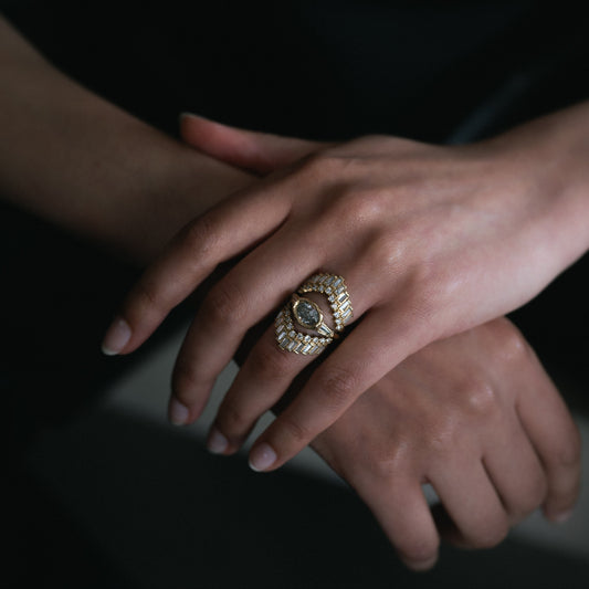 Armach Baguette & Round Diamond Extra Large V Shape Scatter Ring