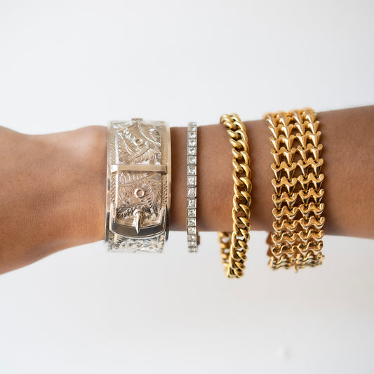 Silver Fern Buckle Bangle