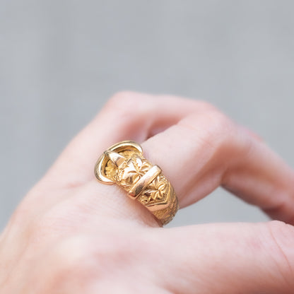 Golden Lily Buckle Ring