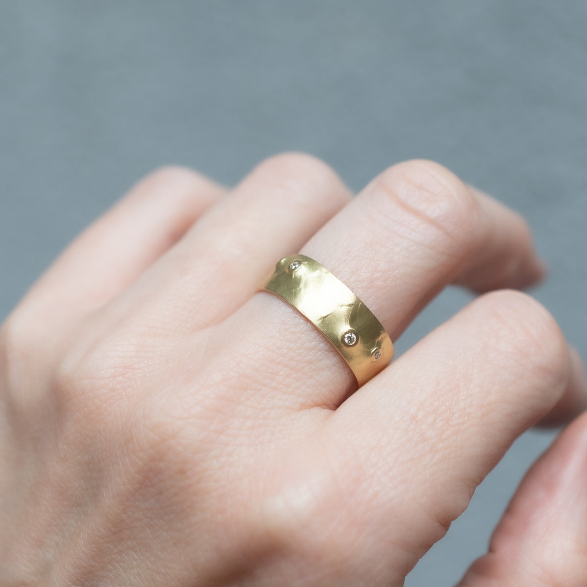 Wide Organic Diamond Band