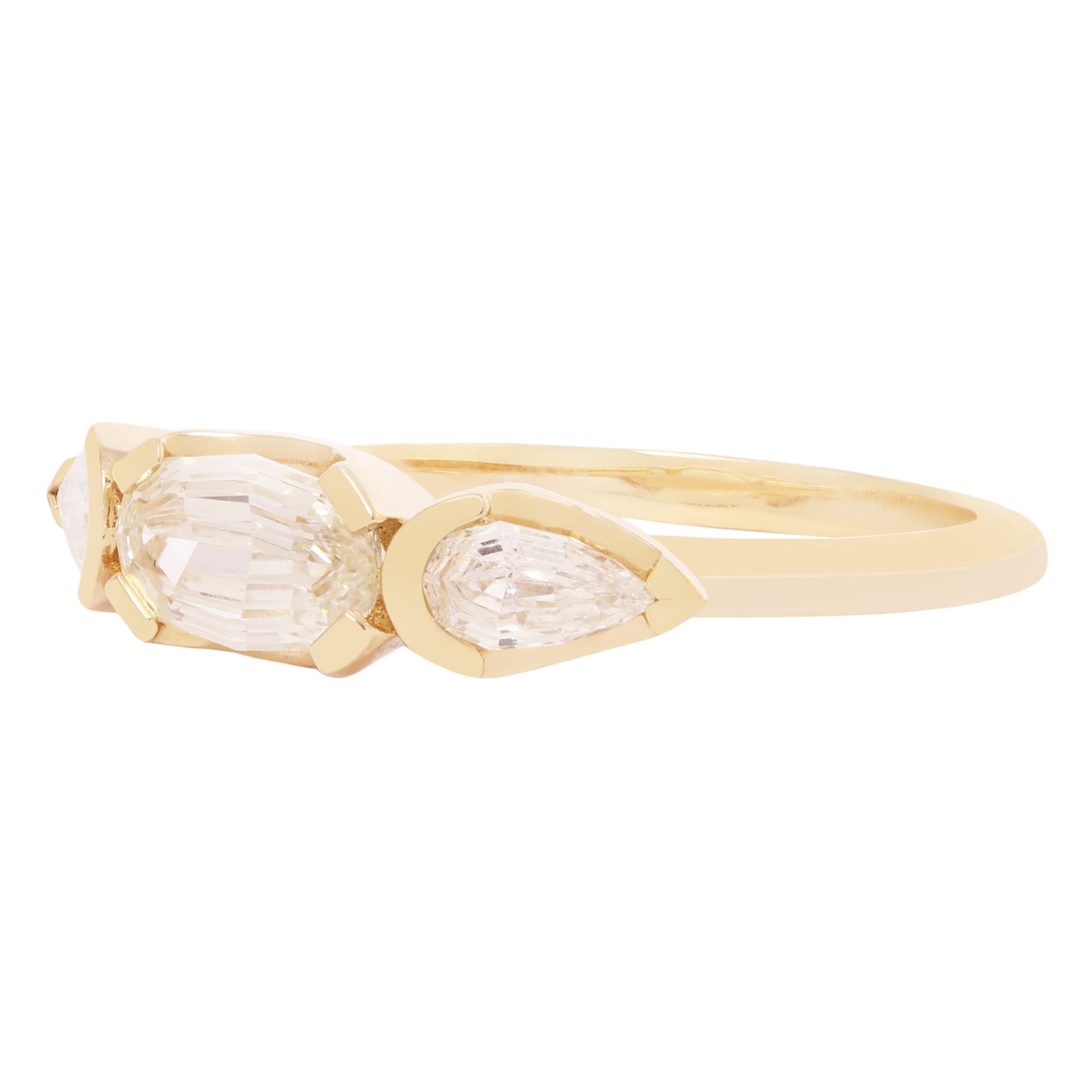 The Escalier Diamond Ring
