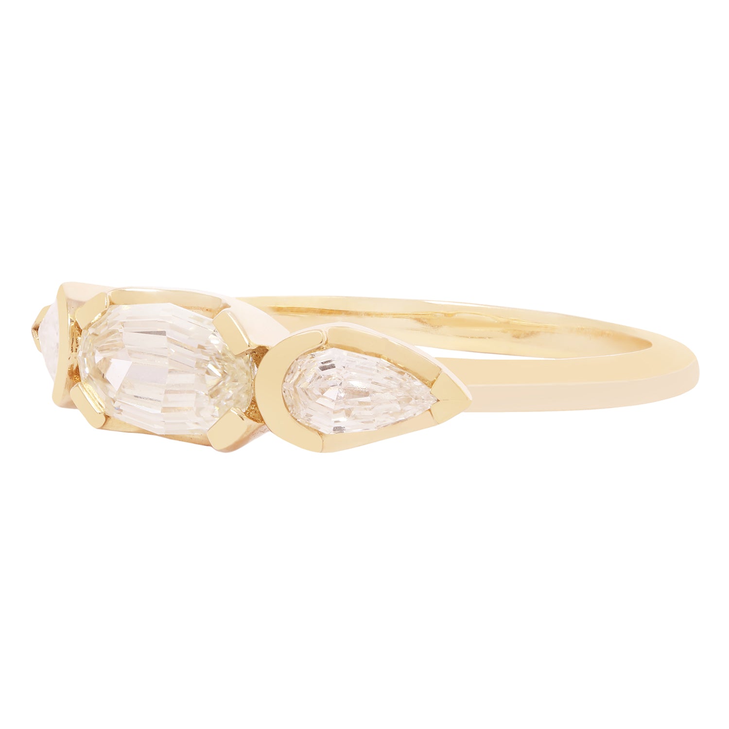 The Escalier Diamond Ring
