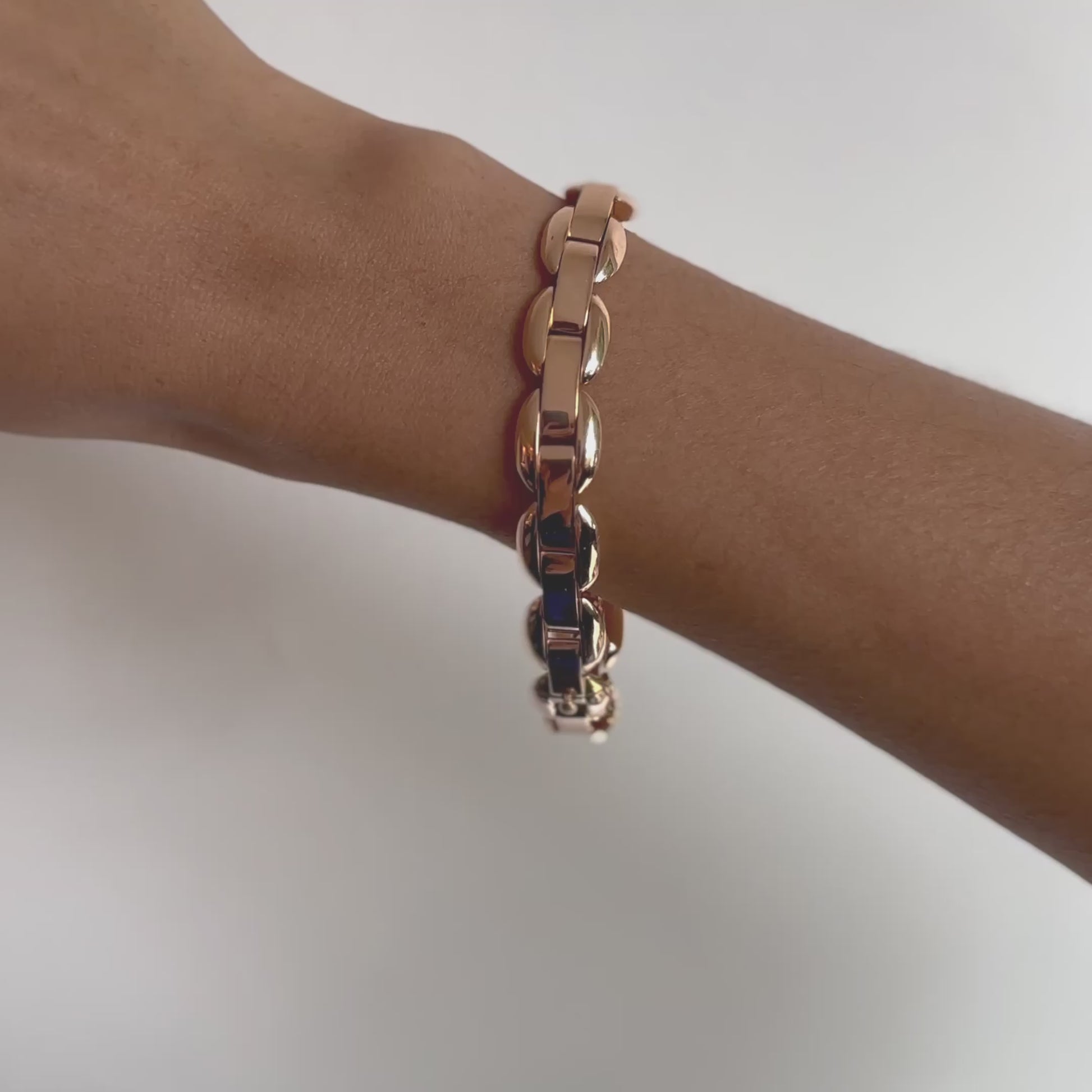 Smooth Oval Link Bracelet