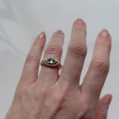 Deco Eye Diamond Signet IX