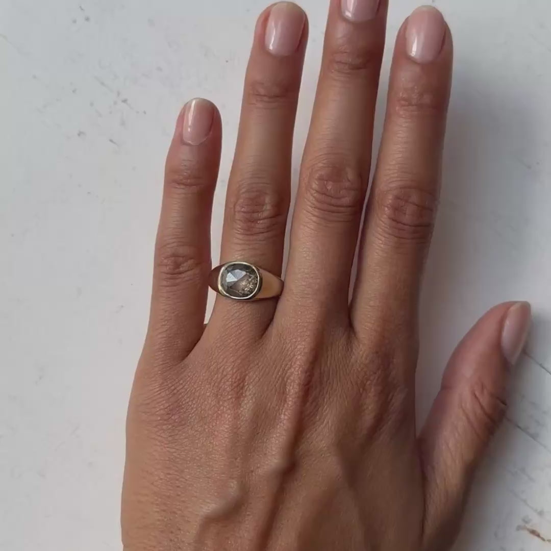 Diamond Haze Signet Ring