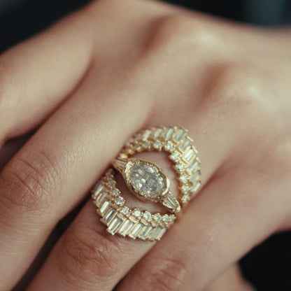 Armach Baguette & Round Diamond Extra Large V Shape Scatter Ring