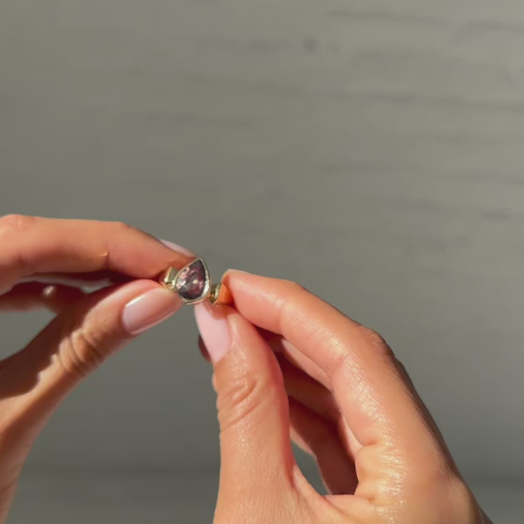 Mauve Sapphire Lighthouse Ring