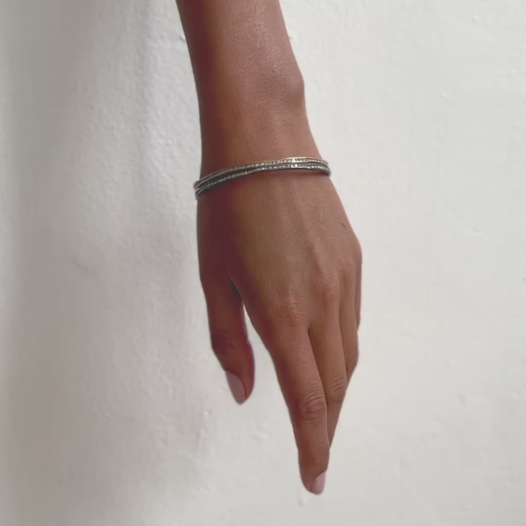 Gold & Diamond Fissure Bangle