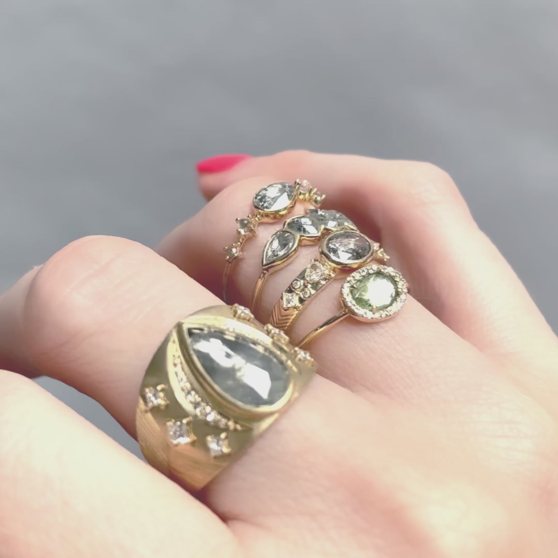 Grand Diamond Vega Ring