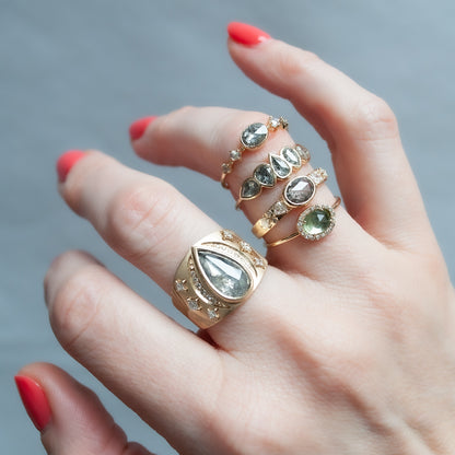 Grand Diamond Vega Ring