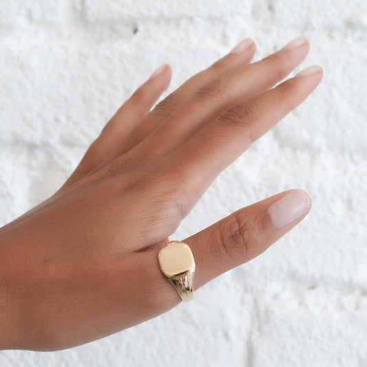 Classic Square Signet