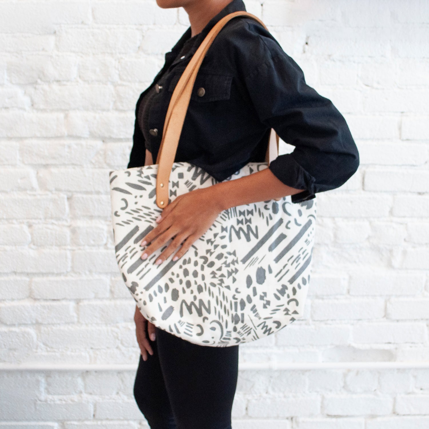 Medium Tote Bag