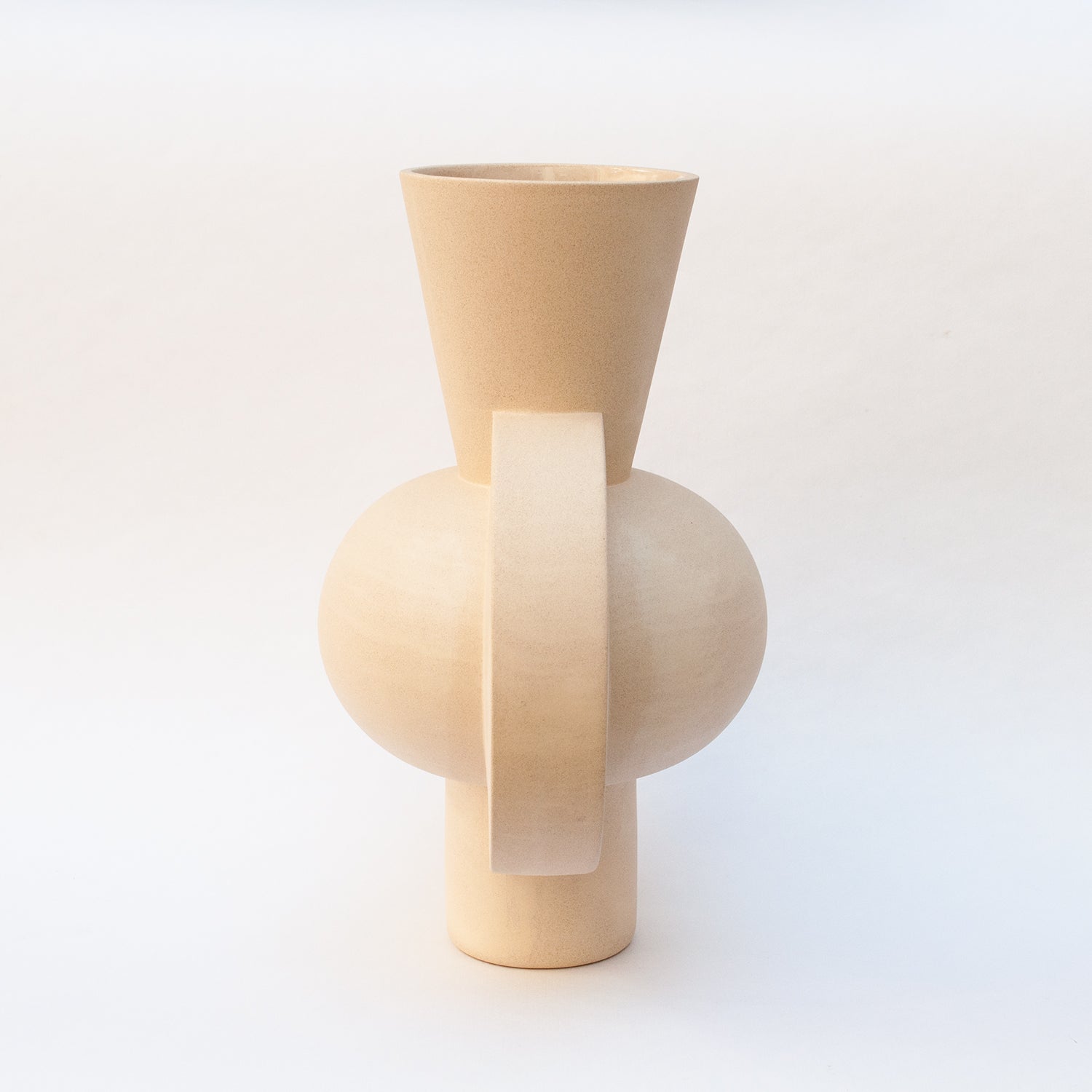 Eris Vase