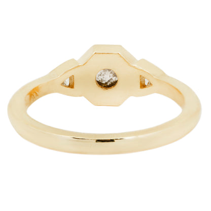 Cloudy Cleo Diamond Ring