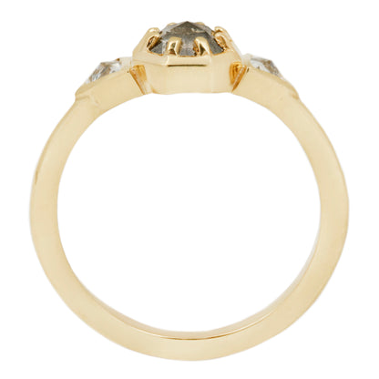 Cloudy Cleo Diamond Ring