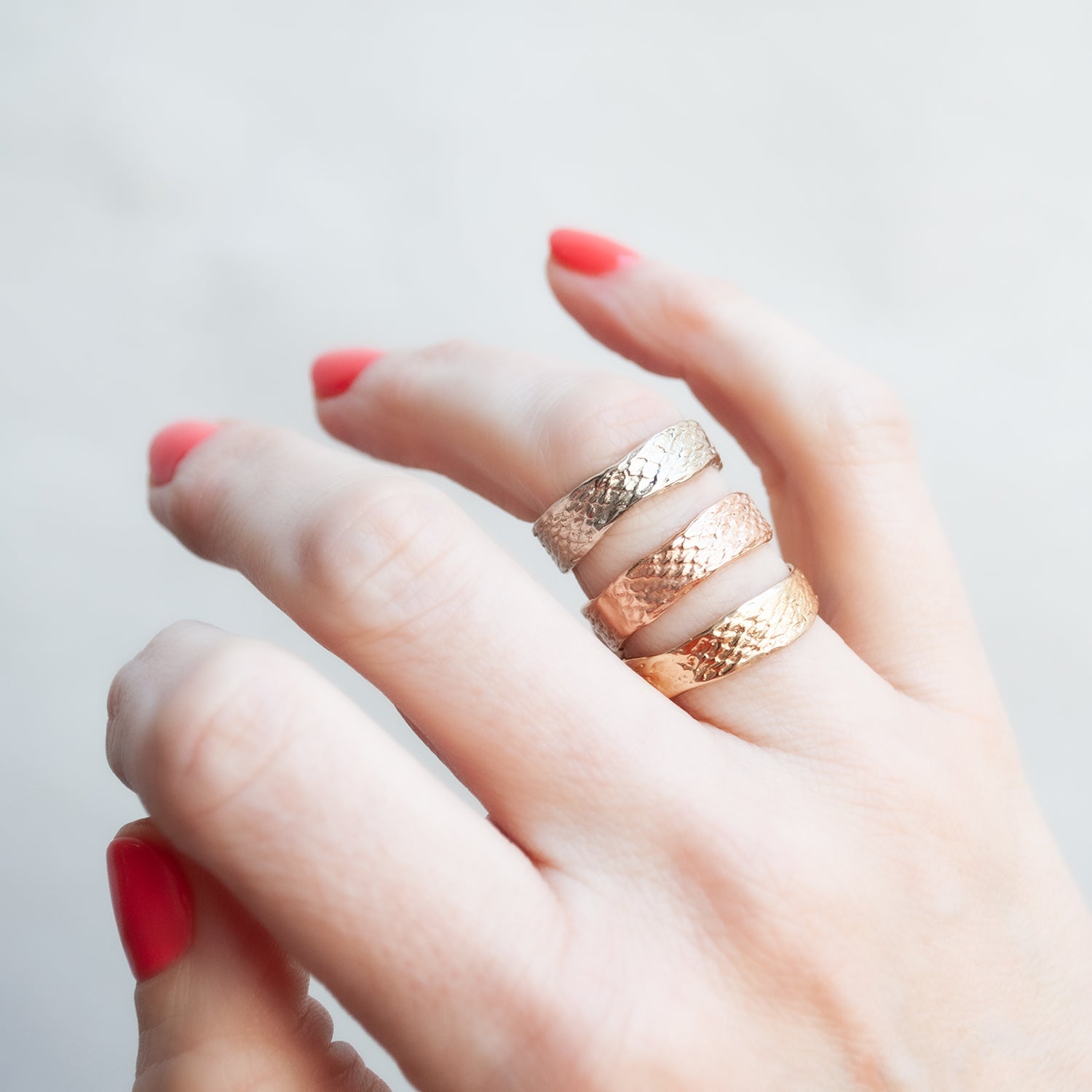 White Gold Snakeskin Band