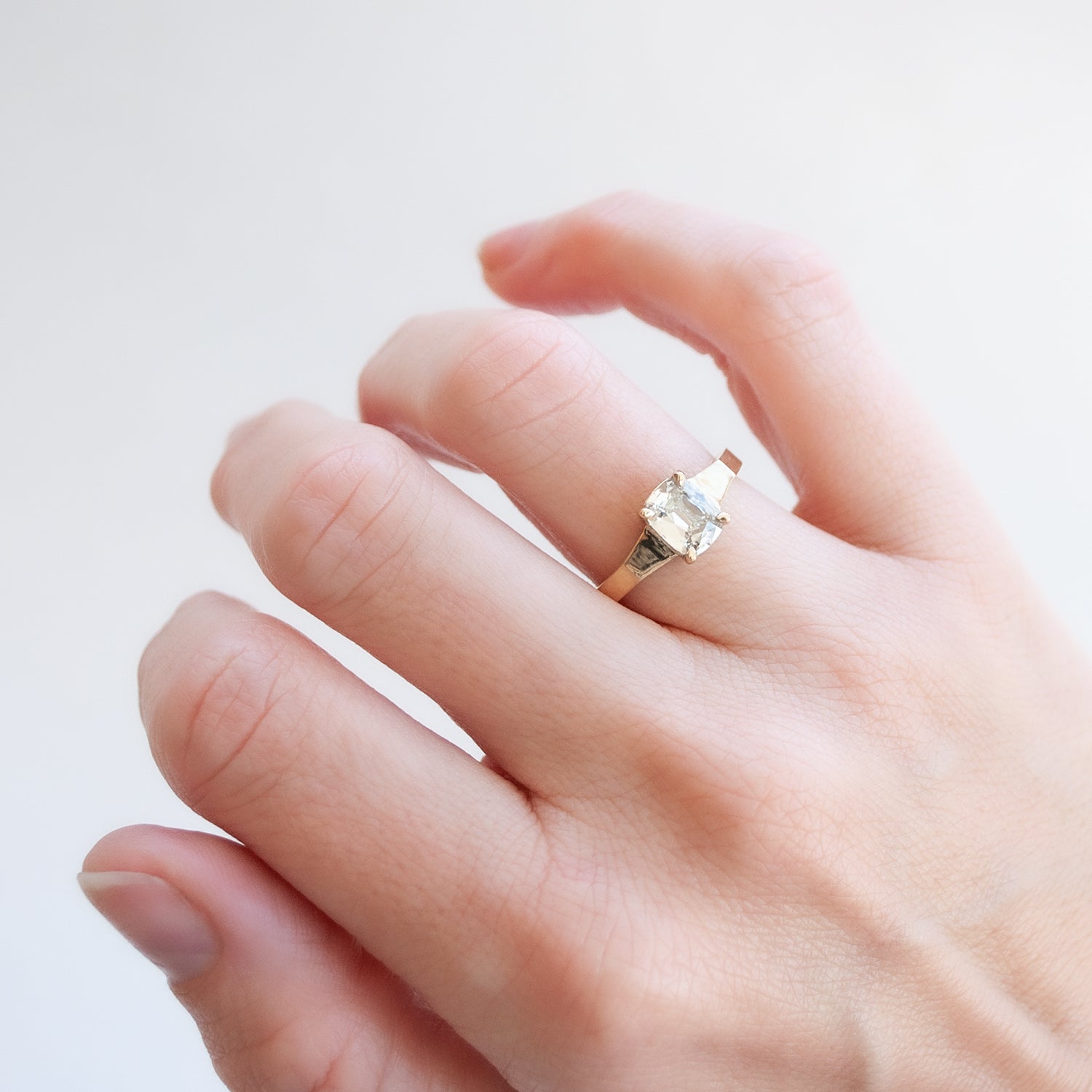 Modern Old Mine Cut Solitaire