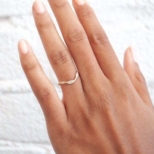 Lava Ribbon Ring