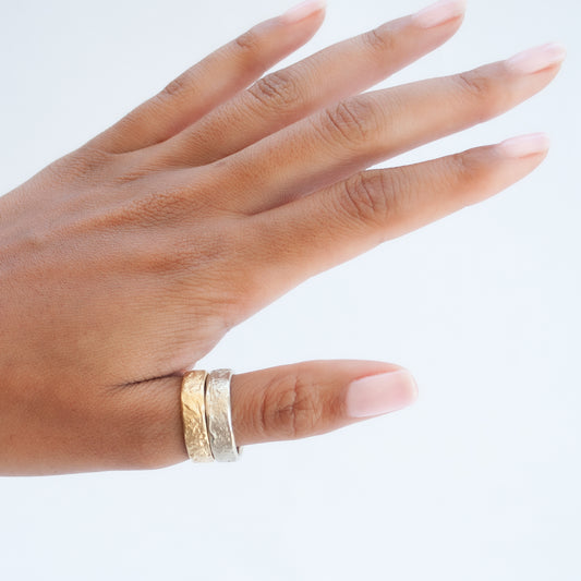 White Gold Lava Band