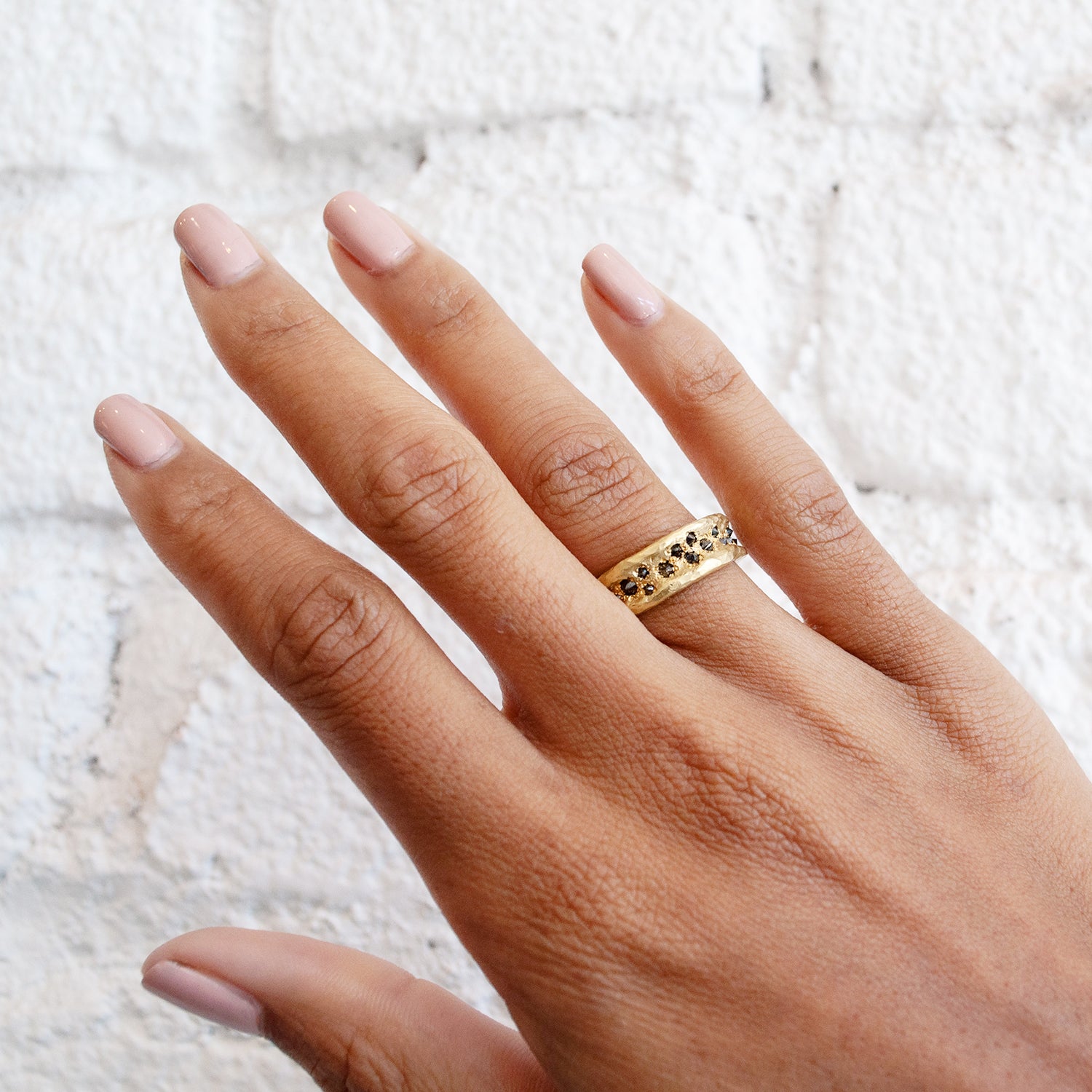 Inverted Black Diamond Band