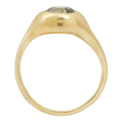 Round Diamond Swell Ring